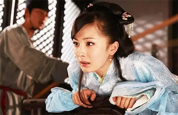 西檬之家ddlg是什么?探讨字母圈中的小女孩与爸爸角色关系 一